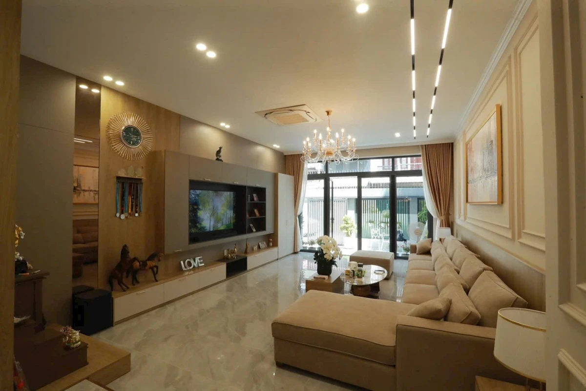 Bán biệt thự 5PN 160m² Quận 5, 45 tỷ - Ảnh thu nhỏ 2