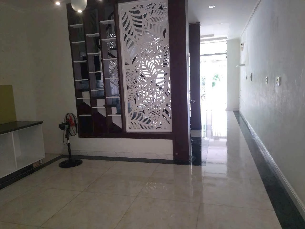 Bán nhà lầu mặt tiền Hoàng Đạo Thành 100m² 4 tỷ 5 - Ảnh 1