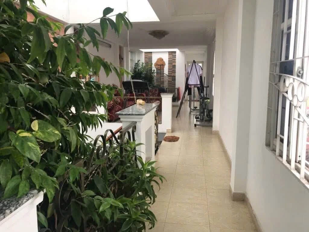 Bán nhà phố 6PN Bắc Hải gần Cách Mạng Tháng 8, 136m² - Ảnh thu nhỏ 2