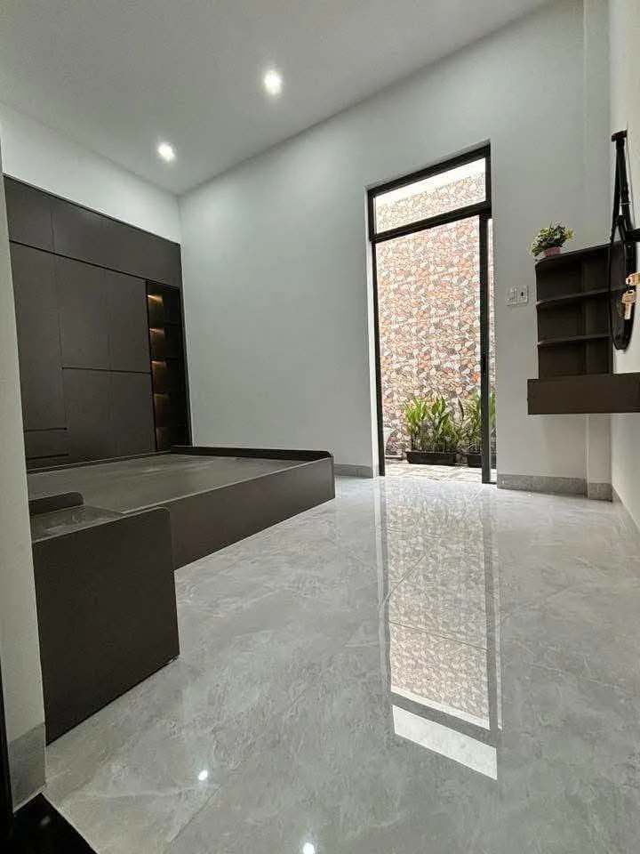 Bán nhà mặt tiền 80m² 4PN full nội thất Quy Nhơn 6 tỷ - Ảnh thu nhỏ 4