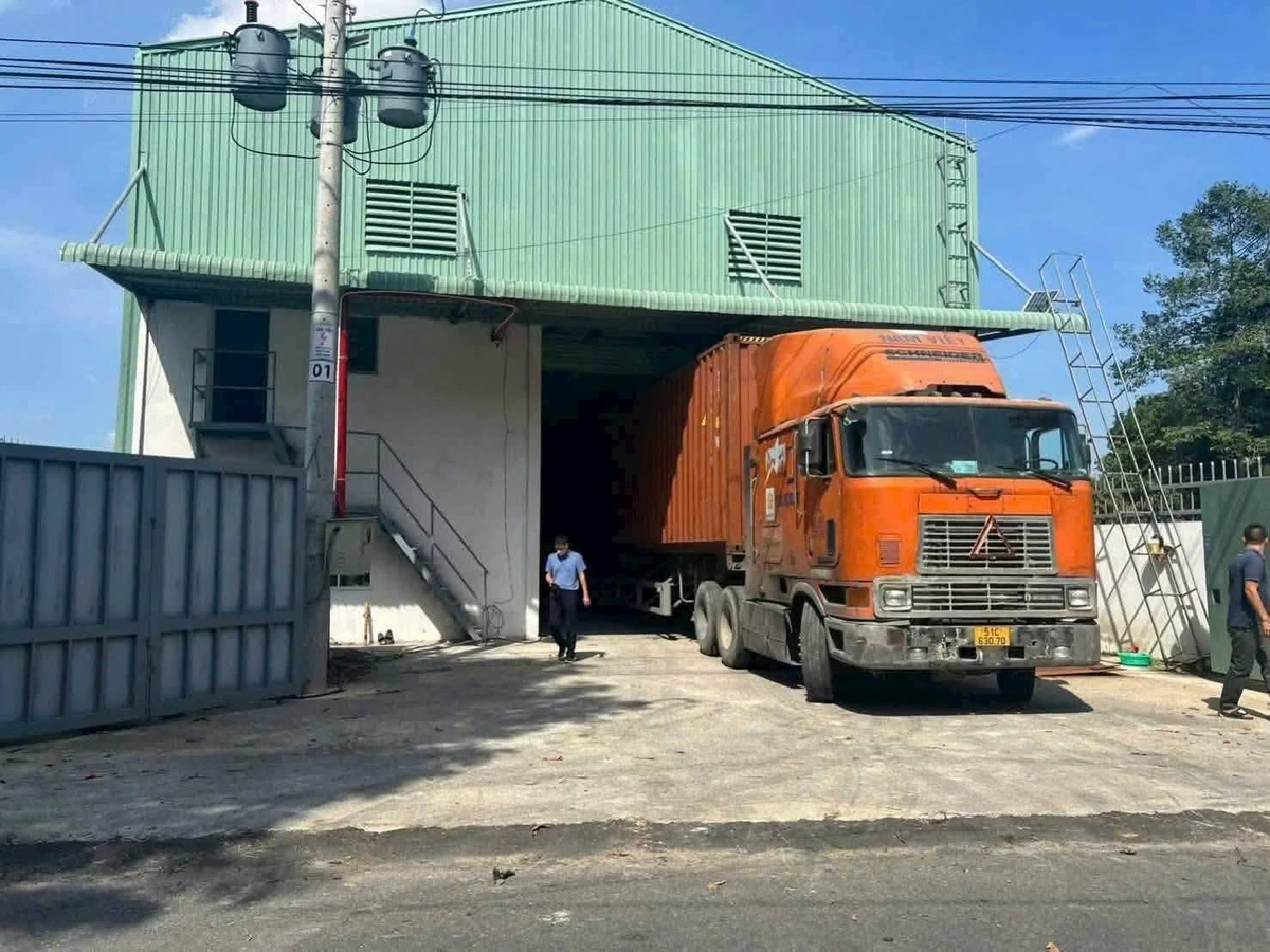Bán xưởng 1100m² đang cho thuê 70tr/tháng, Hòa Lợi - Ảnh thu nhỏ 4