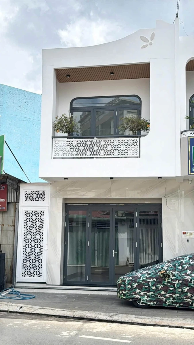 Bán nhà mặt tiền 212 Hùng Vương, 78m², 3 phòng ngủ, 7,35 tỷ - Ảnh thu nhỏ 2