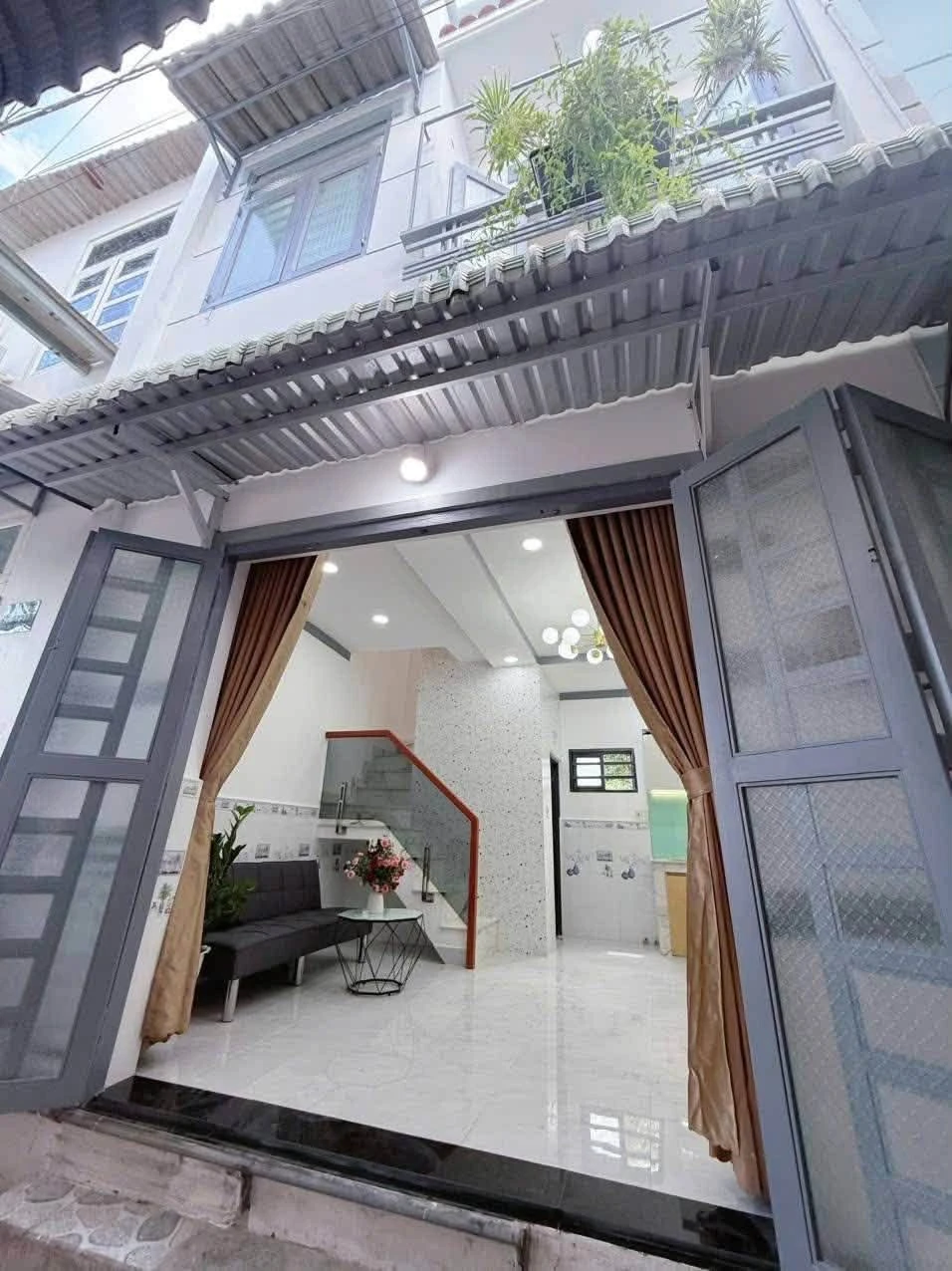 Bán nhà 1 trệt 1 lầu 2PN 24,75m2 đường Tỉnh lộ 15 Củ Chi, giá 1,09 tỷ - Ảnh 1