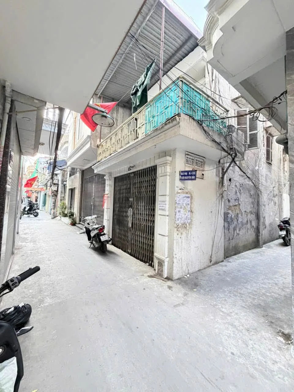 Bán nhà mặt ngõ 2 tầng 36m² Trần Nguyên Hãn 2,55 tỷ - Ảnh 1