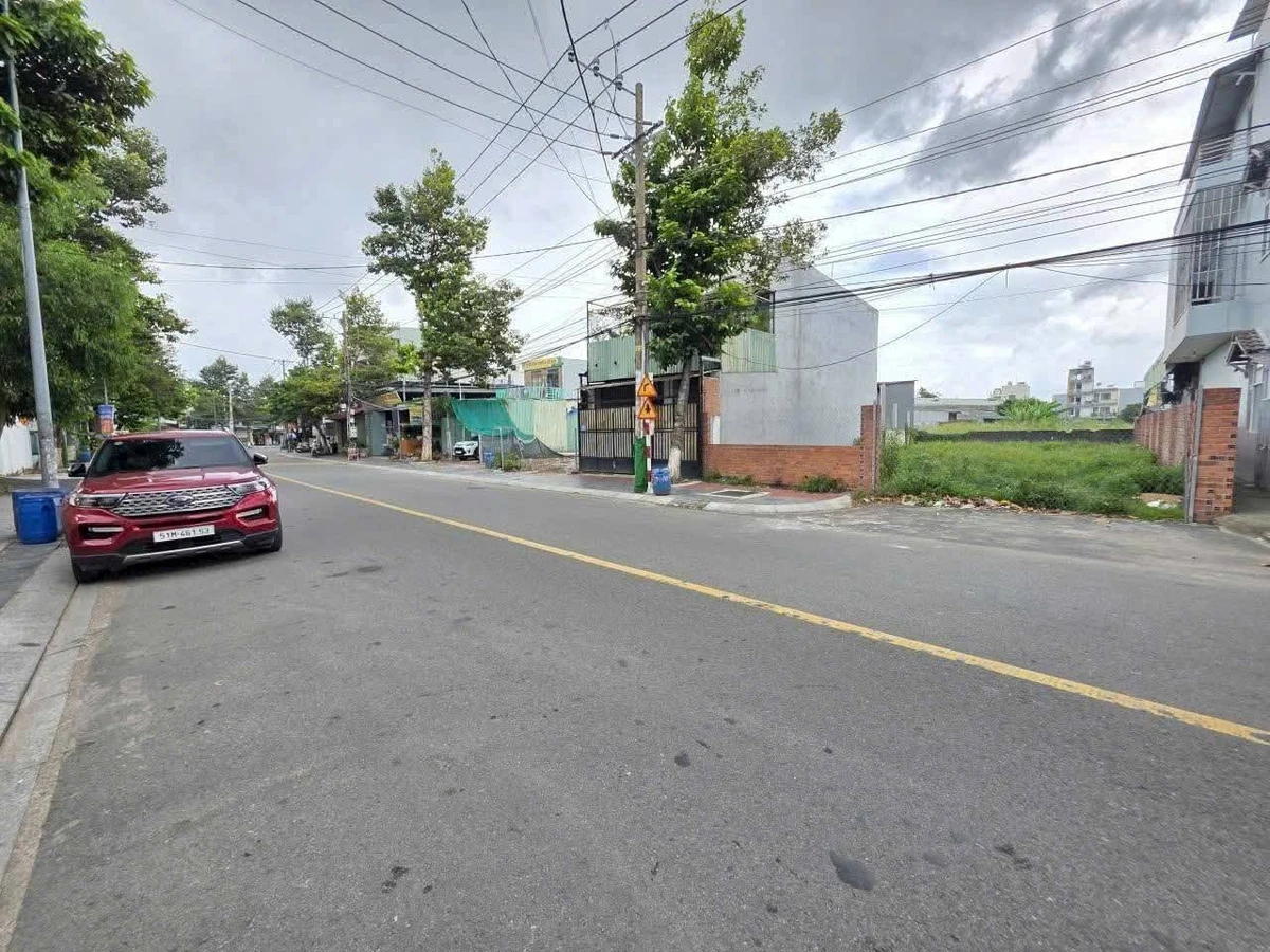 Bán đất mặt tiền kinh doanh Nguyễn Hữu Cảnh 141m2, Dĩ An - Ảnh thu nhỏ 2
