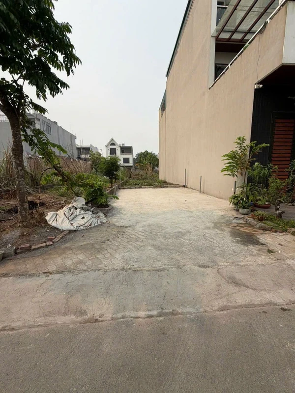 Bán nhà Sao Vàng Thịnh Lang 102m² 2 tỷ 950