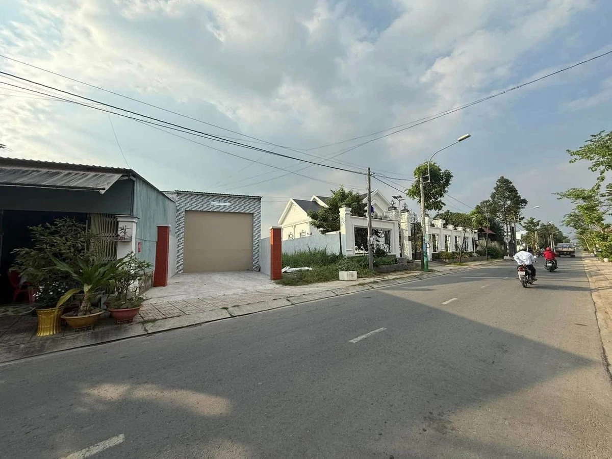 Bán đất 205m² MT Nguyễn An Ninh Cần Giuộc 4.8 tỷ - Ảnh thu nhỏ 4