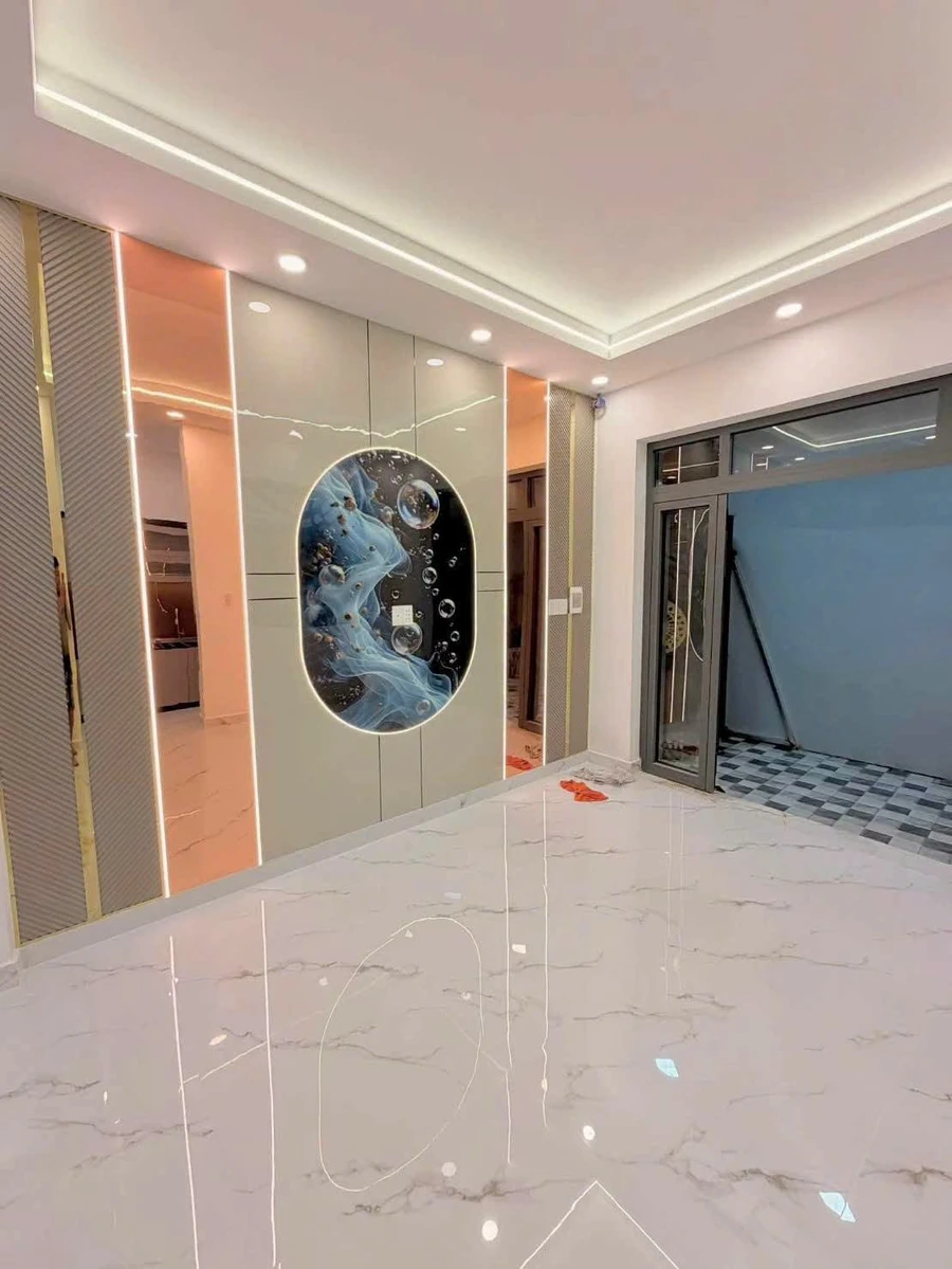 Bán nhà mới 1 trệt 1 lầu 52m2 3PN Quận 4, giá 4,89 tỷ - Ảnh thu nhỏ 2