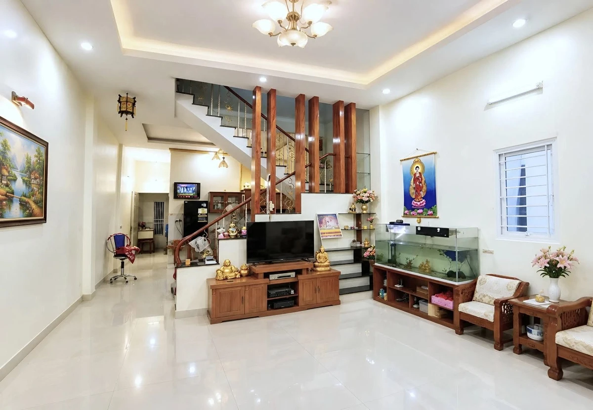 Bán nhà 2 tầng 90m2 mặt tiền 5.5m gần biển Liên Chiểu - Ảnh 1
