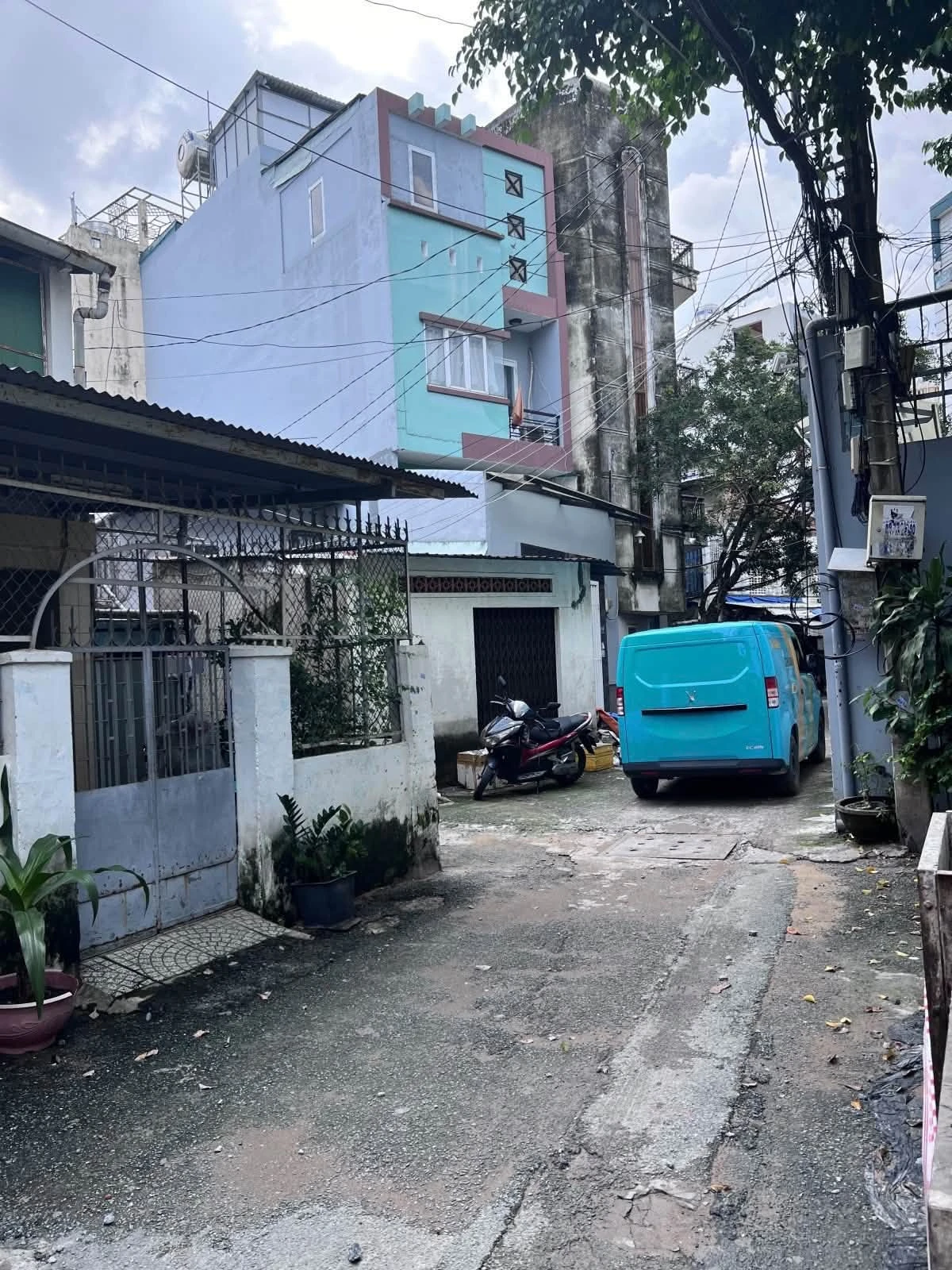Bán nhà hẻm xe hơi 4 tầng 5PN, 67m², ngã tư Nguyễn Văn Đậu - Hoàng Hoa Thám, Bình Thạnh - Ảnh 1