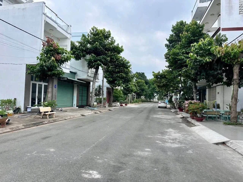 Bán lô đất thổ cư 90m² Long An, Tây Ninh 2,7 tỷ