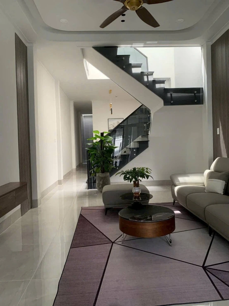 Bán nhà 1 trệt 1 lầu 77m² gần chợ Phú Thuỷ Phan Thiết - Ảnh 1