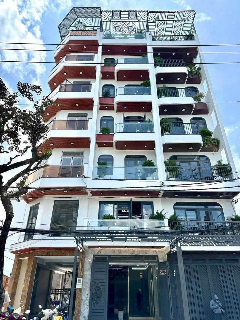 Bán nhà mặt tiền Tân Thới Nhất 04, 7 tầng, thang máy, 6PN, giá 9,68 tỷ, Quận 12 - Ảnh thu nhỏ 2