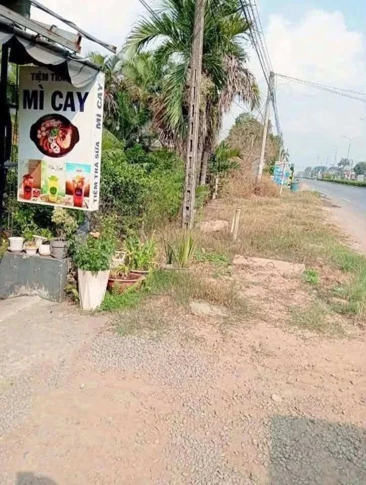 Bán lô đất mặt tiền ĐT744 Phú An 7 tỷ - Ảnh thu nhỏ 4