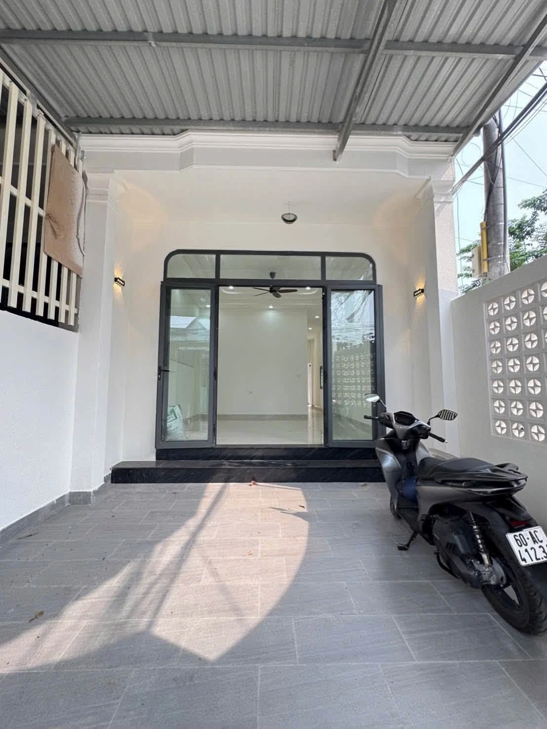 Bán nhà đẹp 2 mặt tiền Cầu 71 Quận 7, 94m², 2,79 tỷ - Ảnh 1