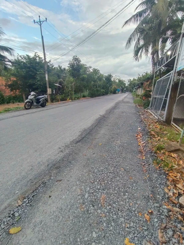 Bán đất mặt tiền 1700m² Huyện Lộ ĐH 22, Bến Tre