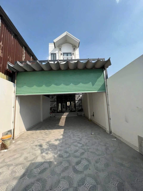 Bán nhà mặt tiền hẻm 152m² 4PN Nguyễn Thị Minh Khai 5.5 tỷ