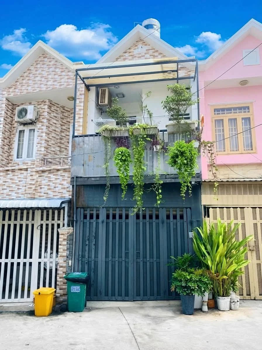 Bán nhà 3 tầng 81m² xe hơi vào nhà đường Lê Văn Lương, Nhà Bè - 7,2 tỷ - Ảnh 1