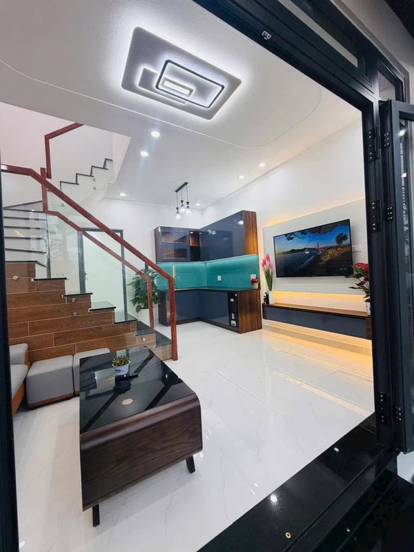 Bán nhà 50m² 3PN gần Hồ Xuân Hương Đà Lạt 2.28 tỷ