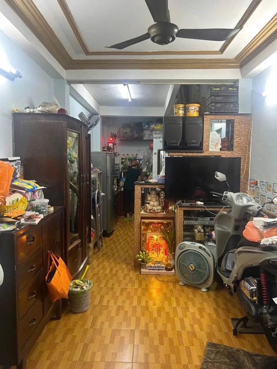 Bán nhà hẻm 3 tầng 27m2 3PN đường Võ Văn Kiệt, Quận 5, giá 5,6 tỷ - Ảnh 1