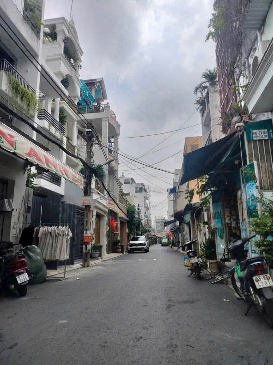 Bán nhà 4x10,5m 1 trệt 1 lầu đường Vườn Lài, gần chợ Vải, Tân Phú giá 5,25 tỷ - Ảnh thu nhỏ 2