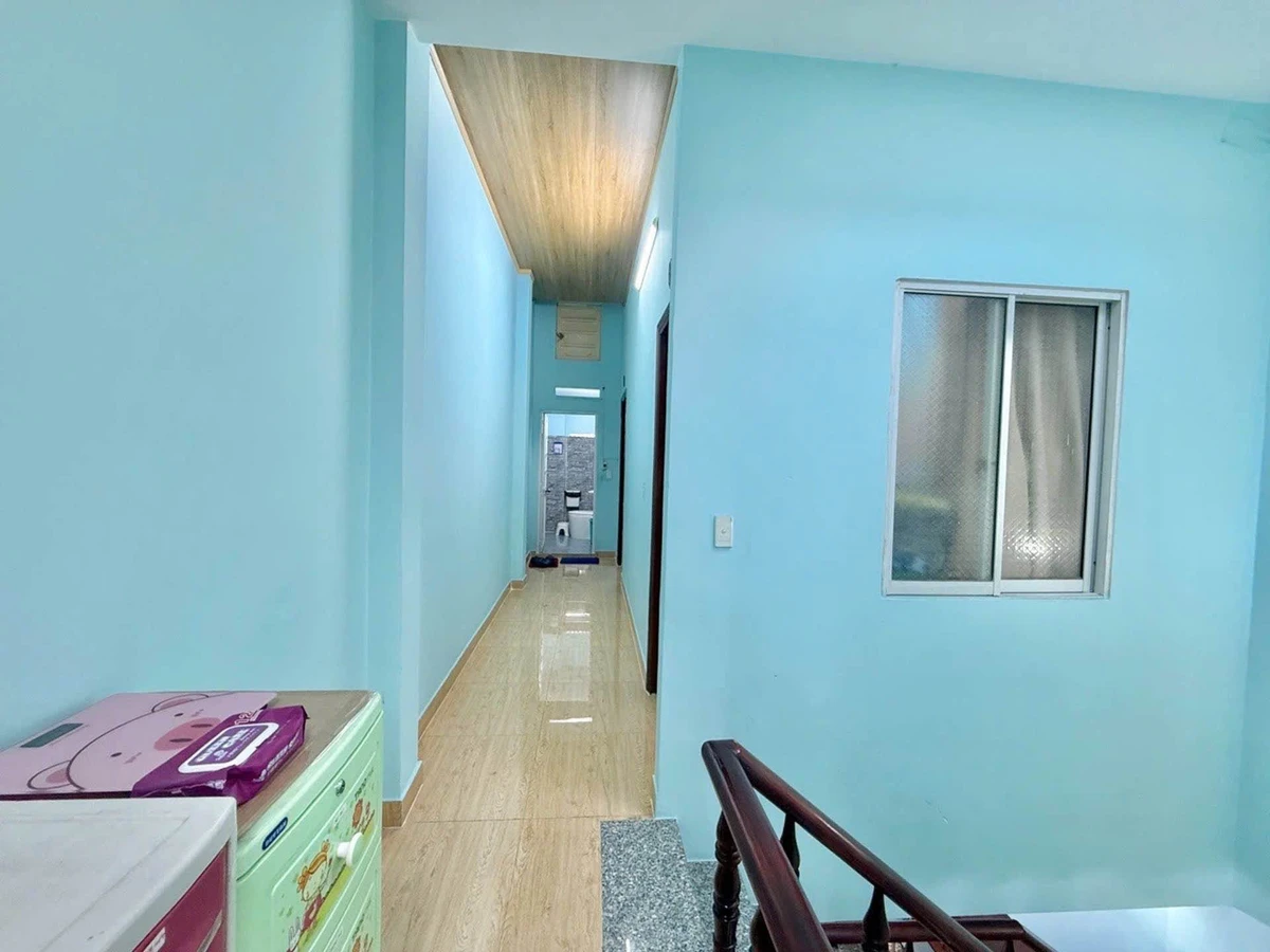 Bán nhà 2 tầng Vincom Dĩ An 64m2 4 phòng ngủ - Ảnh thu nhỏ 3
