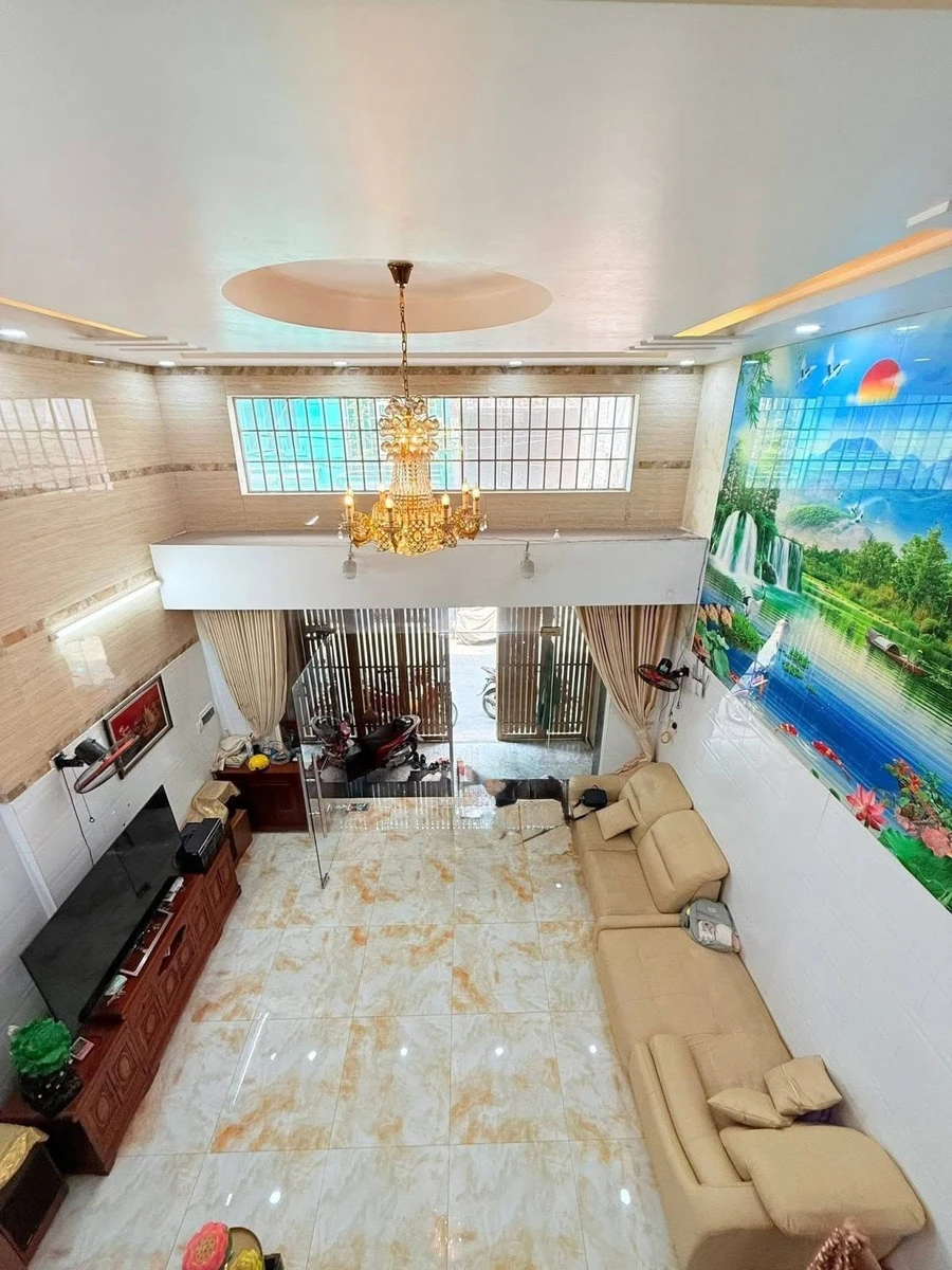 Bán nhà phố 6PN 82m² Lý Thường Kiệt, Quận 10 - Ảnh thu nhỏ 2