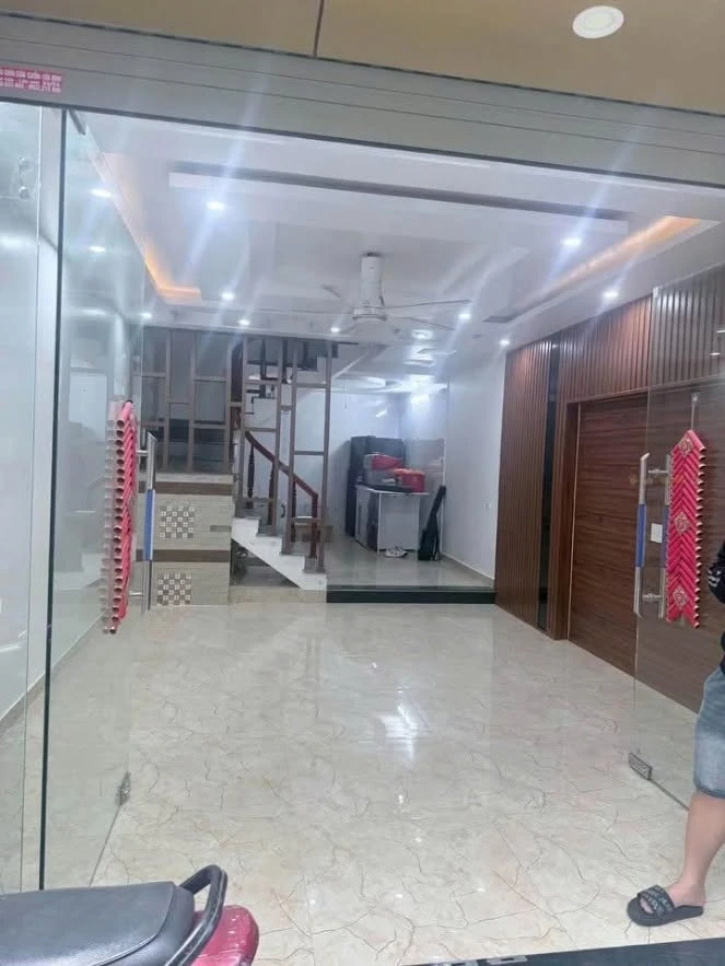 Cho thuê nhà 52m2, 4 phòng ngủ Ngô Gia Tự, Hải Phòng - Ảnh thu nhỏ 4