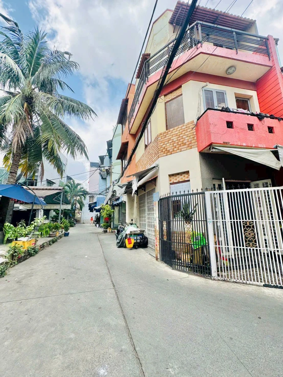 Bán nhà 3 tầng 4PN, 36m2 Phường 10, Tân Bình - Ảnh thu nhỏ 2