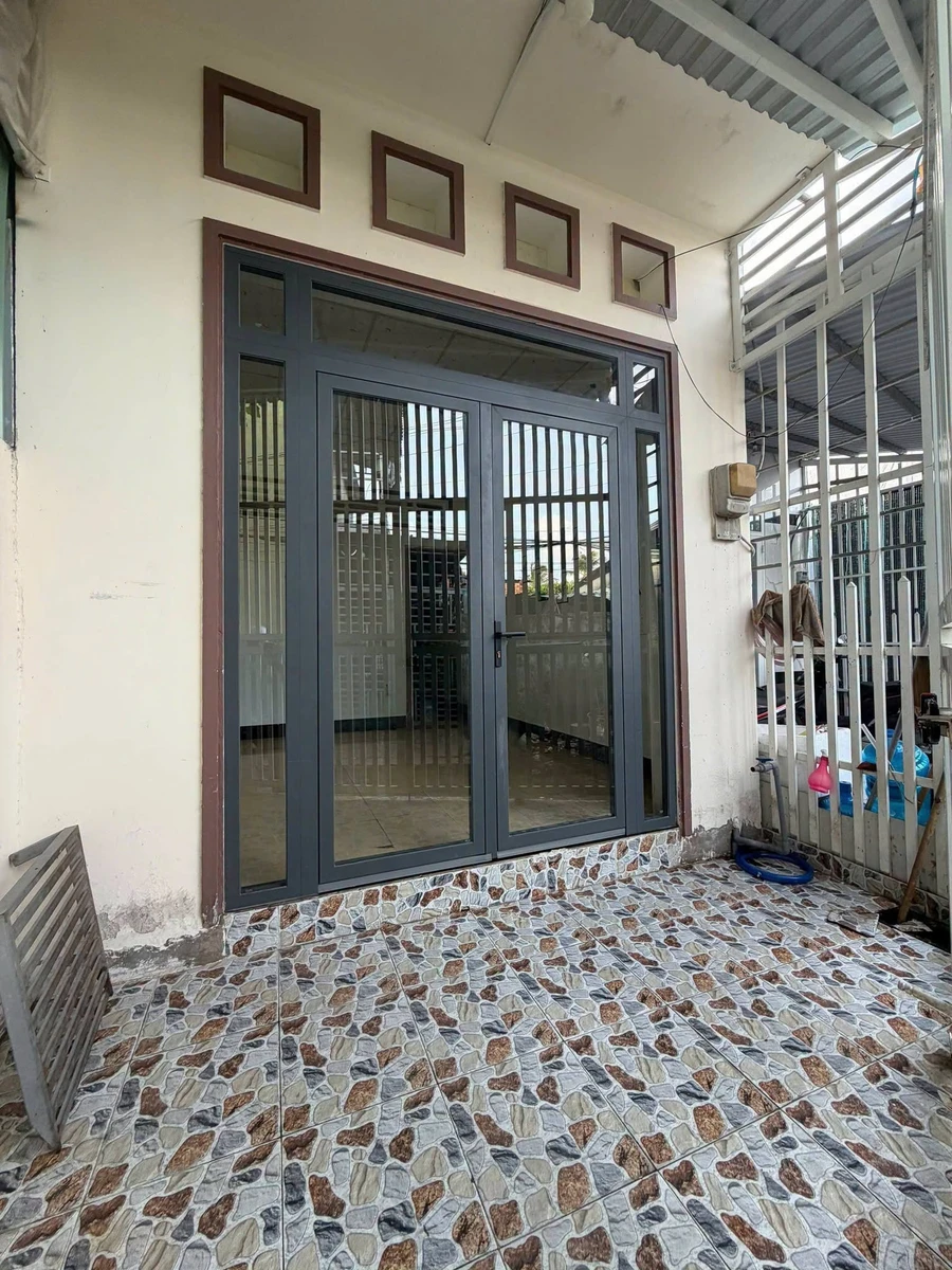 Bán nhà hẻm 2PN Huỳnh Tấn Phát Rạch Giá 62m², 1 tỷ 150 - Ảnh thu nhỏ 2