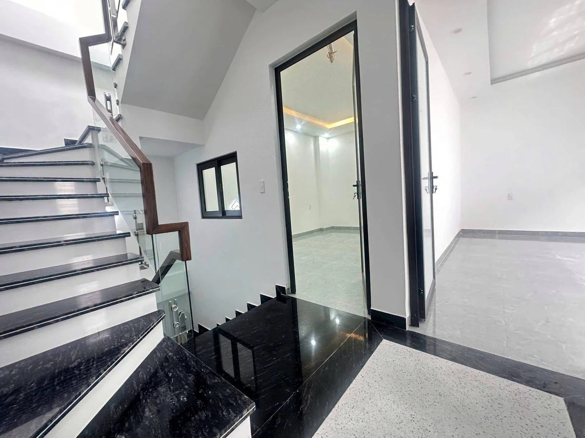Bán nhà mặt ngõ 50m² 4 tầng 4PN Quận 12, 4 tỷ 250 - Ảnh thu nhỏ 3