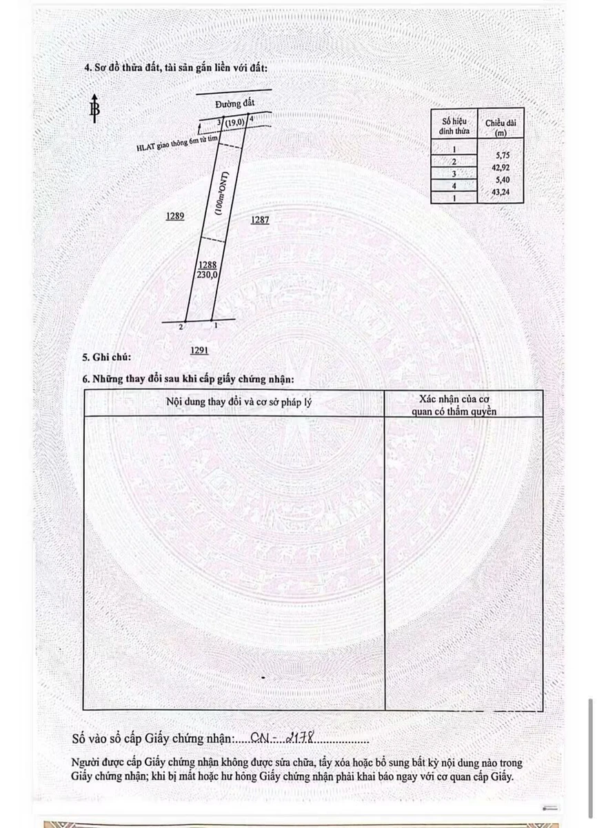 Bán liền kề Minh Đức 215m² giá 130 triệu - Ảnh 1