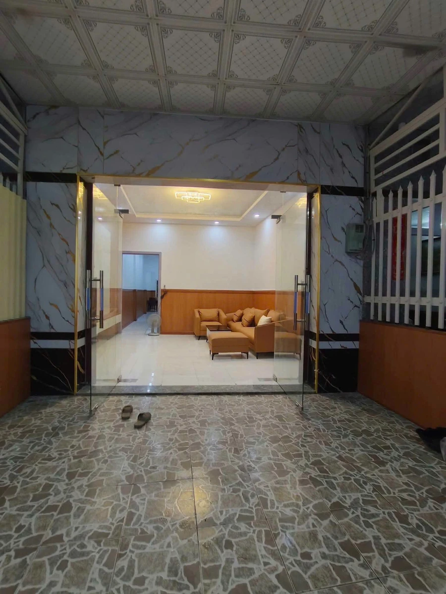 Bán nhà hẻm 2 phòng ngủ Rạch Giá 90m², 1 tỷ 390 triệu - Ảnh thu nhỏ 3