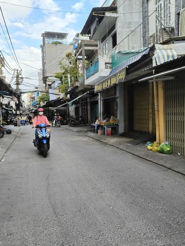 Bán đất mặt nhựa 82m² giá 410 triệu Ninh Hòa pang