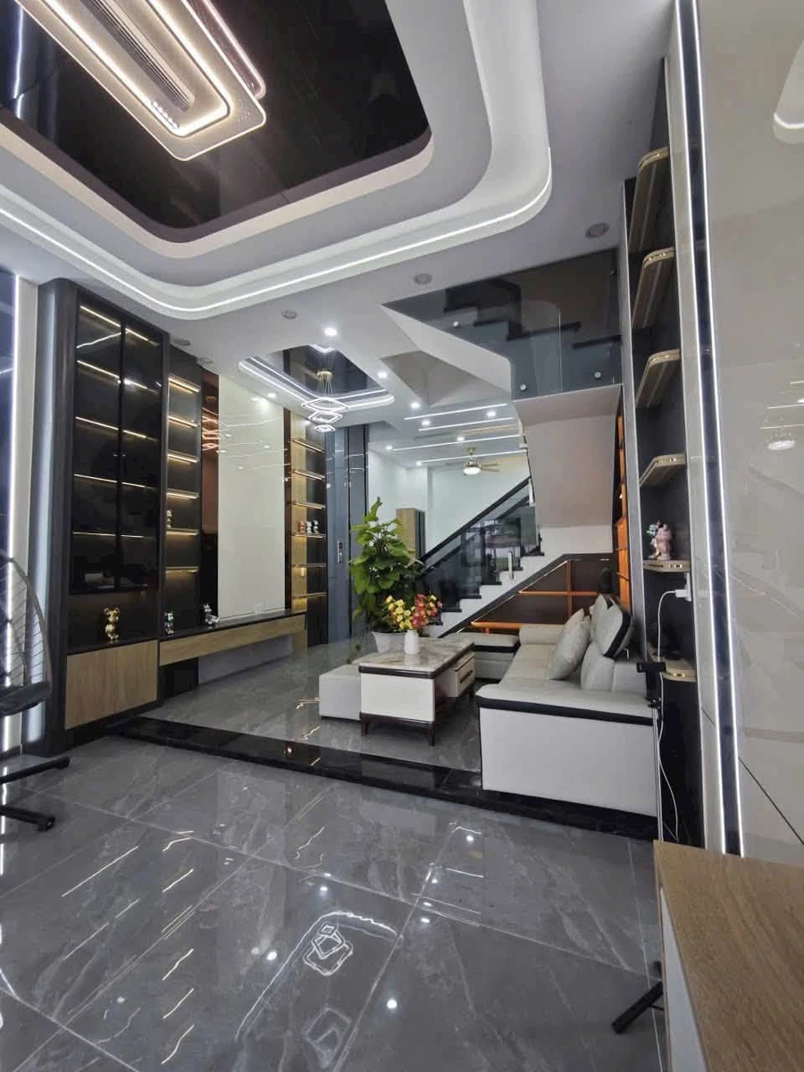 Bán nhà phố Icon Center Dĩ An 64m², 1 trệt 2 lầu, 4PN, có thang máy - Ảnh thu nhỏ 4
