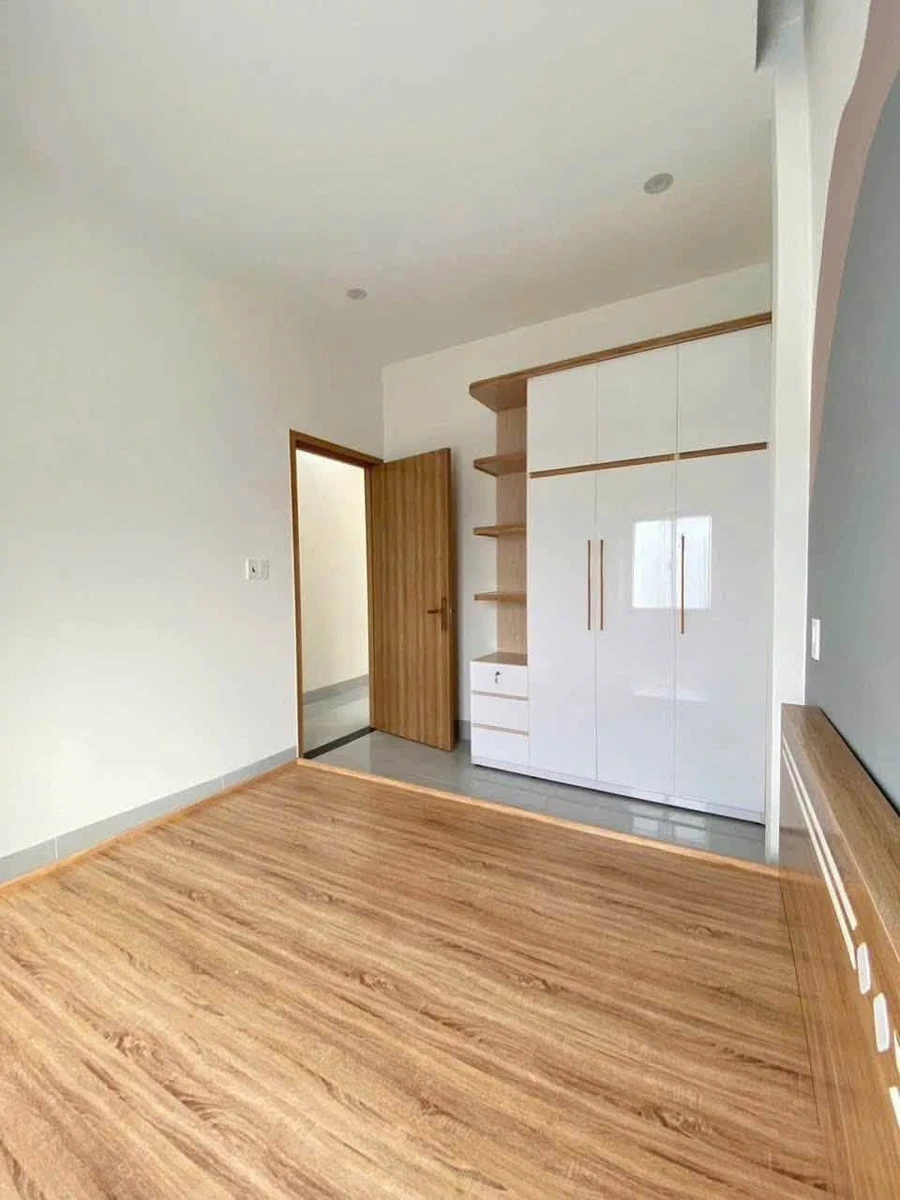 Bán nhà 2 mê mặt tiền Lê Văn Sỹ 92m² Quận 5 - Ảnh thu nhỏ 2