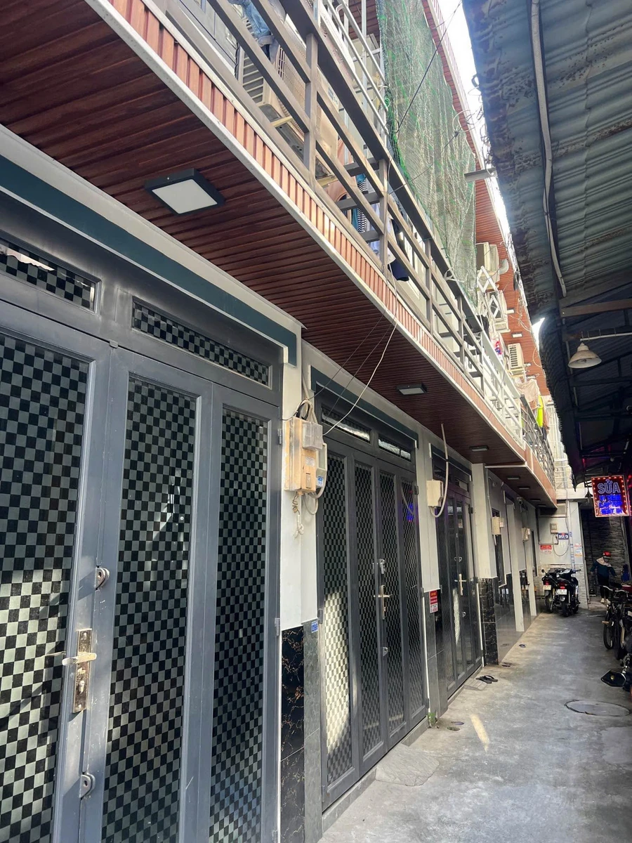 Bán nhà phố 35 m² 2 PN, Quận 12, giá 1 tỷ 620 triệu - Ảnh 1