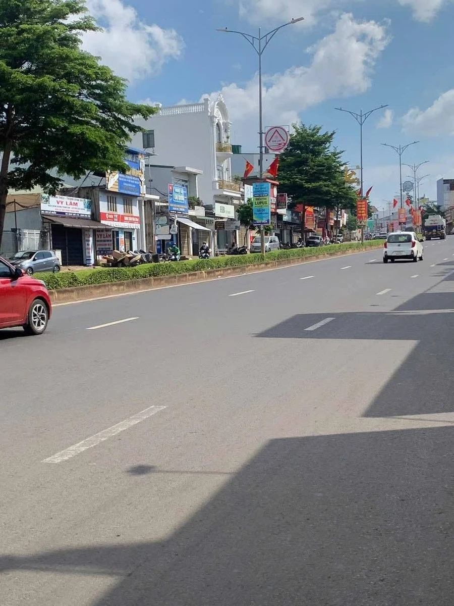 Bán nhà 91m2 mặt tiền Lê Duẩn, Buôn Ma Thuột, 5 tỷ 290 triệu - Ảnh thu nhỏ 3