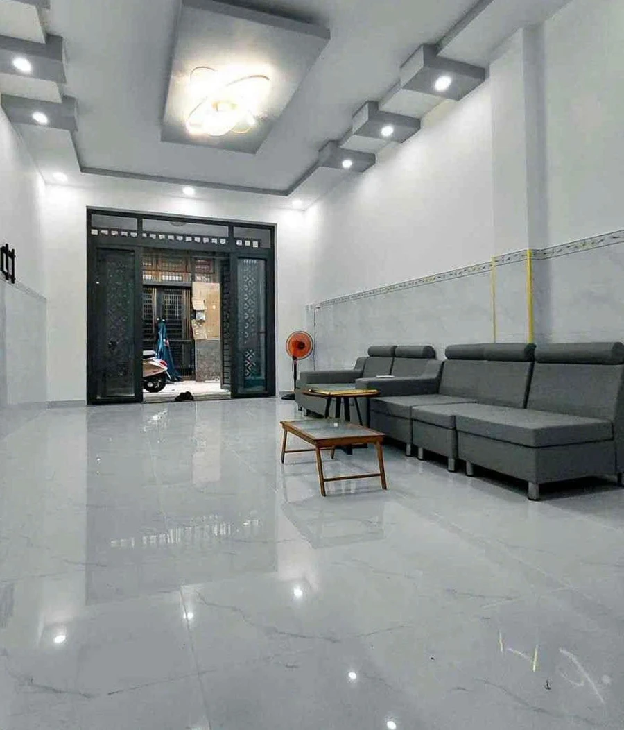 Bán nhà 1 trệt 1 lầu 52m2 Trịnh Đình Trọng, Hòa Thạnh, Tân Phú, giá hơn 5 tỷ - Ảnh thu nhỏ 3