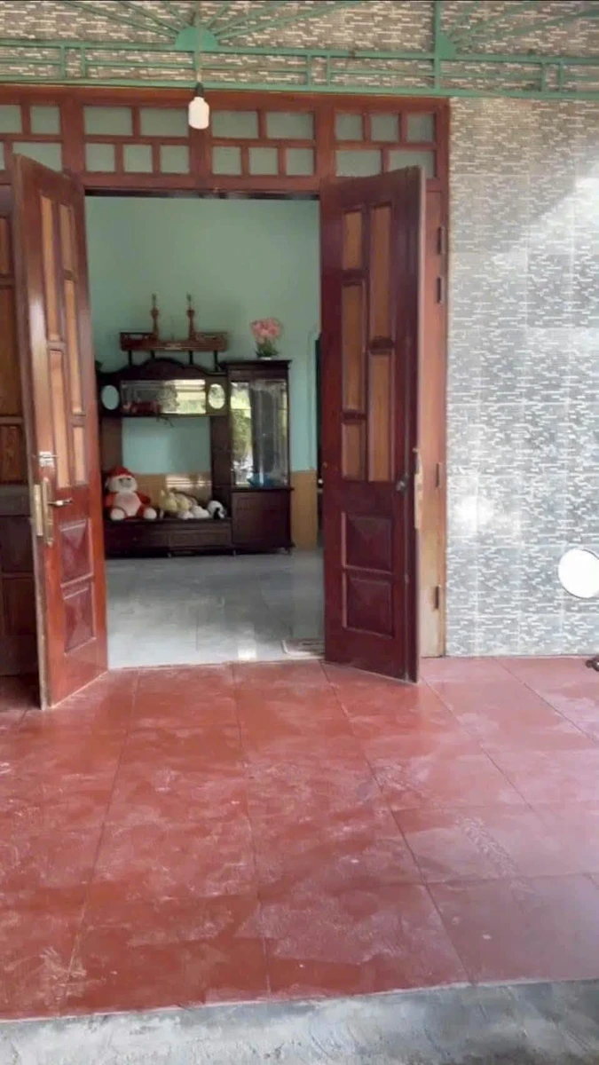 Bán nhà đất hẻm Phạm Văn Đồng 260m² 1 tỷ 020 triệu - Ảnh thu nhỏ 2