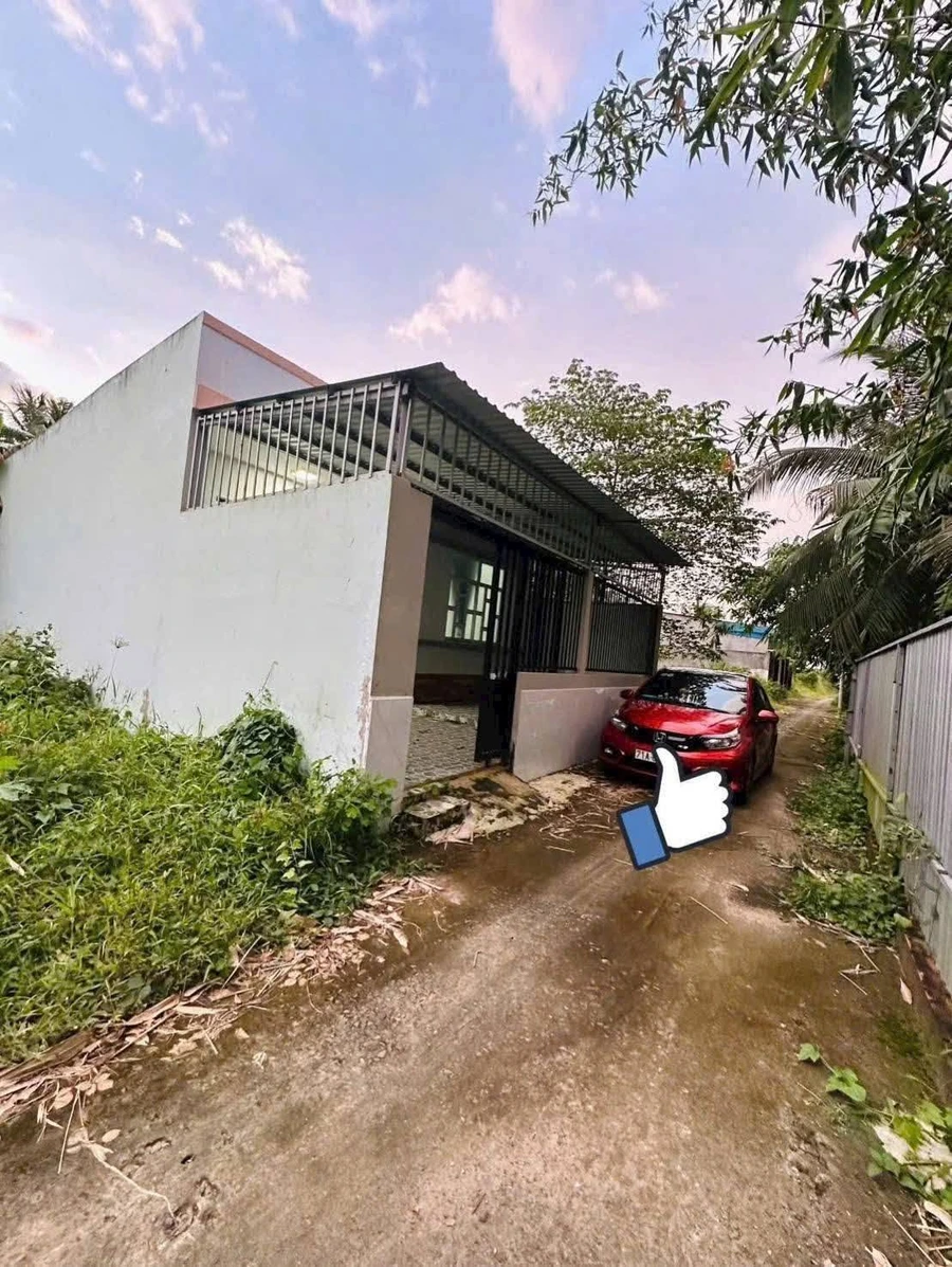 Bán nhà 2 phòng 100m² Phú Hưng, Bến Tre - Ảnh 1