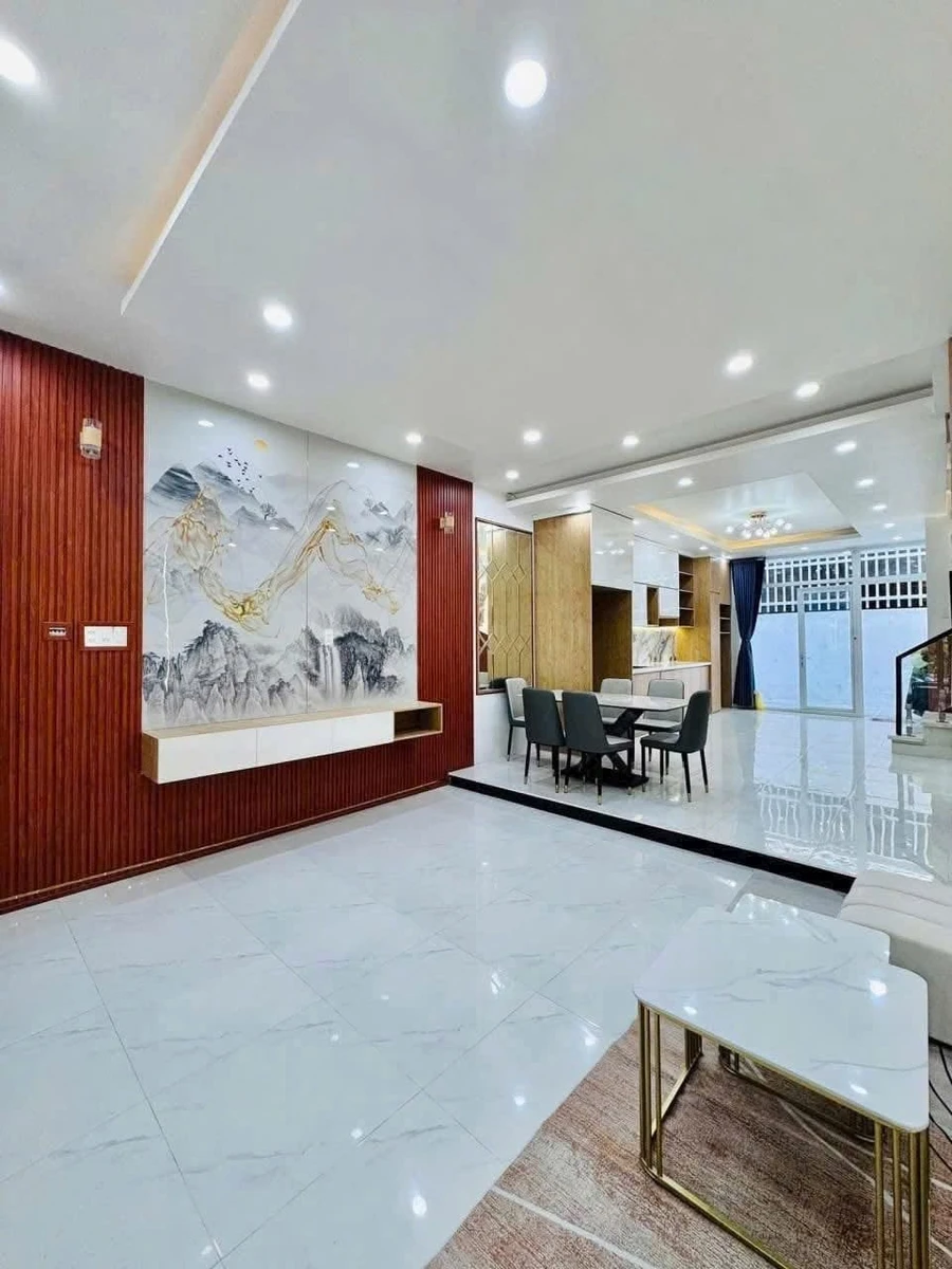 Bán nhà mặt tiền Chu Huy Mân 90m2, 3 PN, 2 WC, giá 2,4 tỷ - Ảnh thu nhỏ 4