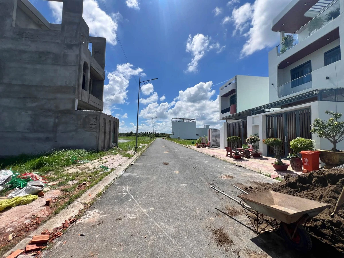 Bán nền mặt tiền Tuyến 31, Cà Mau, 200m2, 2,3 tỷ - Ảnh thu nhỏ 2