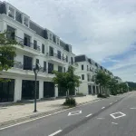 Bán căn shophouse đường 30m giá rẻ 3,8 tỷ, gồm cả nhà và đất, sổ đỏ chuyển nhượng trong ngày - Ảnh thu nhỏ 10