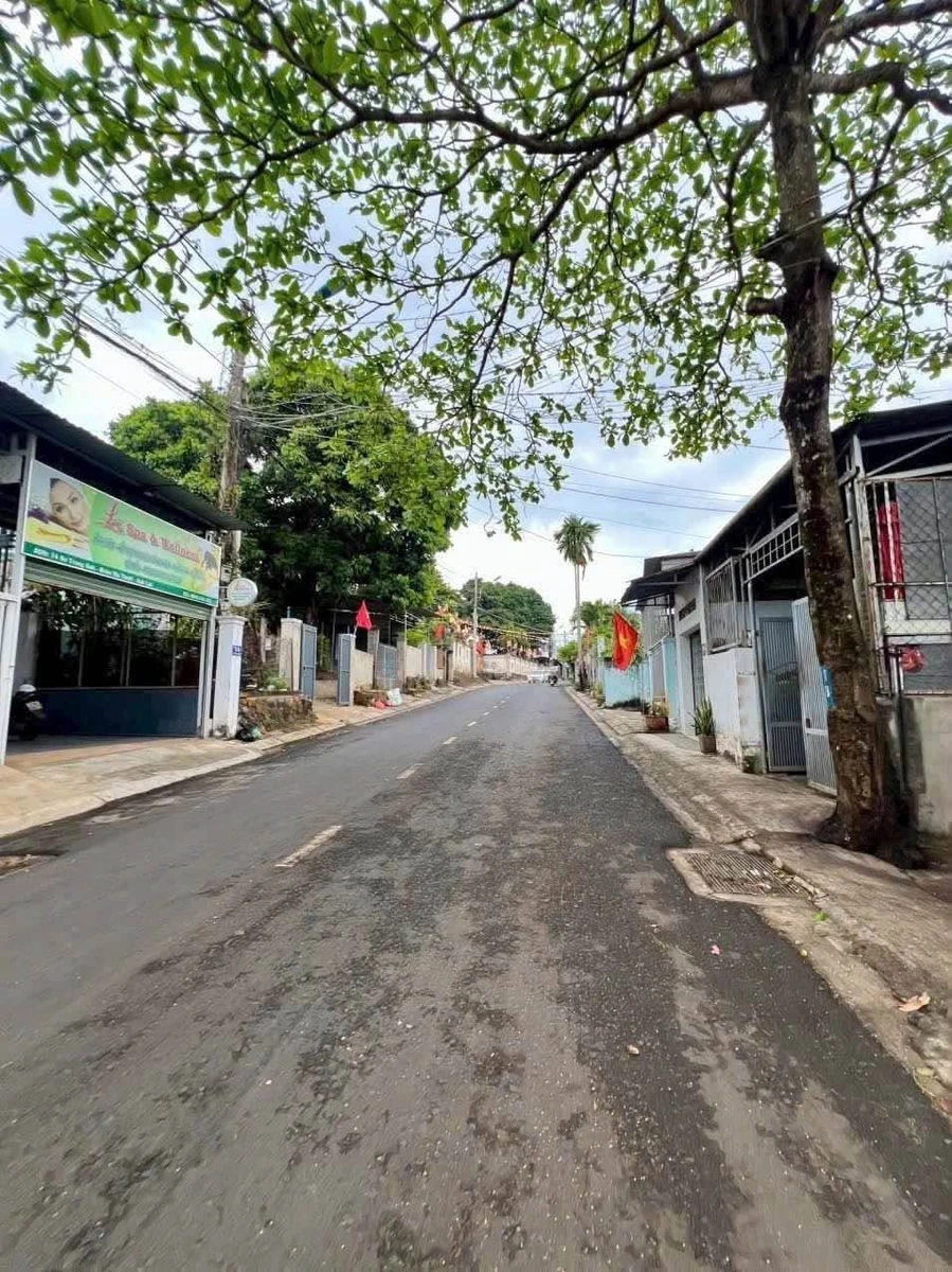 Bán nhà hẻm Nơ Trang Gư 75m² 1,9 tỷ Buôn Ma Thuột - Ảnh 1