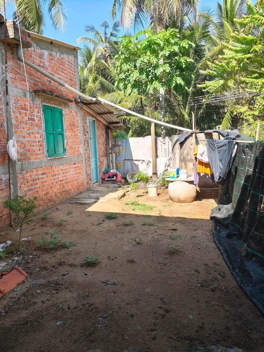 Bán nhà 2 phòng ngủ 376.7 m² Xã Vàng Quới Đông - Ảnh thu nhỏ 3