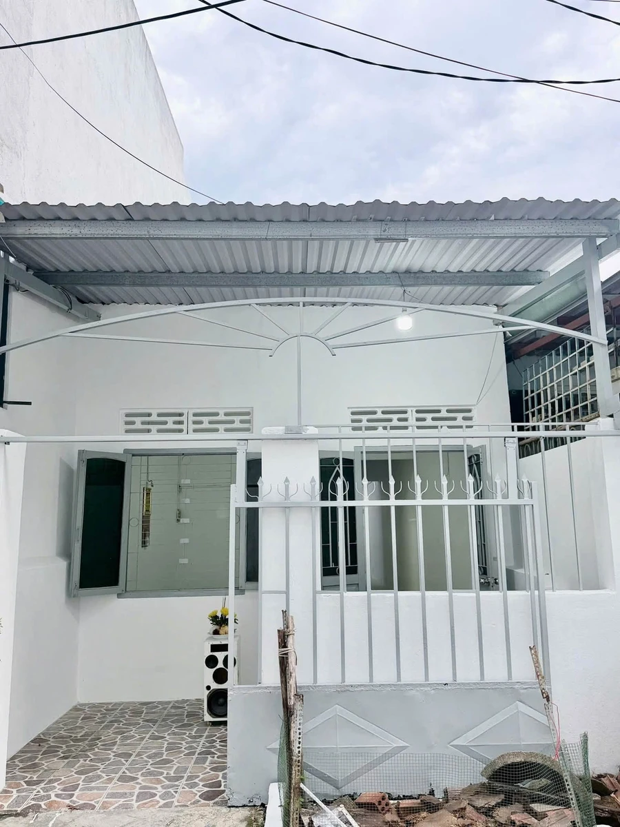 Bán nhà cấp 4 64m² 2PN, sổ hồng, TĐC Đất Lành Nam Nha Trang giá 2,79 tỷ - Ảnh thu nhỏ 3