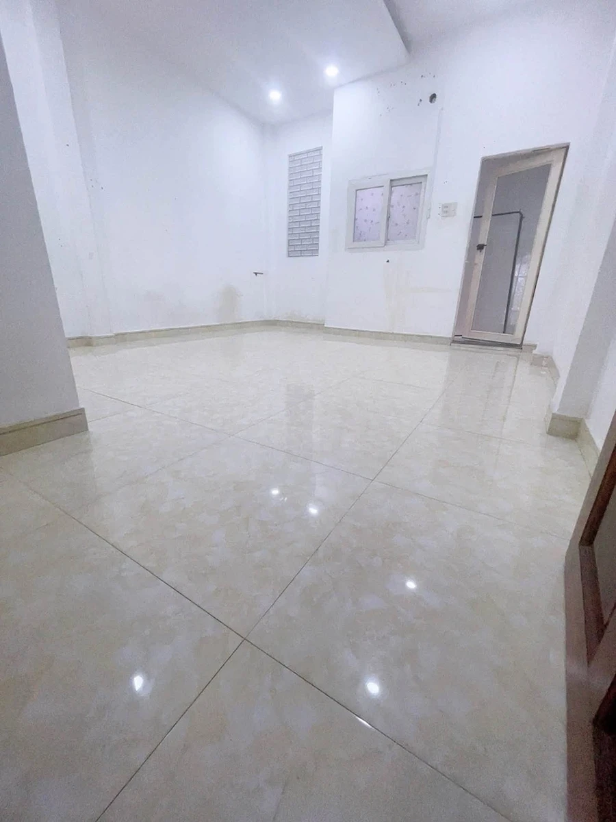 Bán nhà phố Gò Vấp 60m2 hẻm ô tô, 2 phòng ngủ - Ảnh thu nhỏ 3