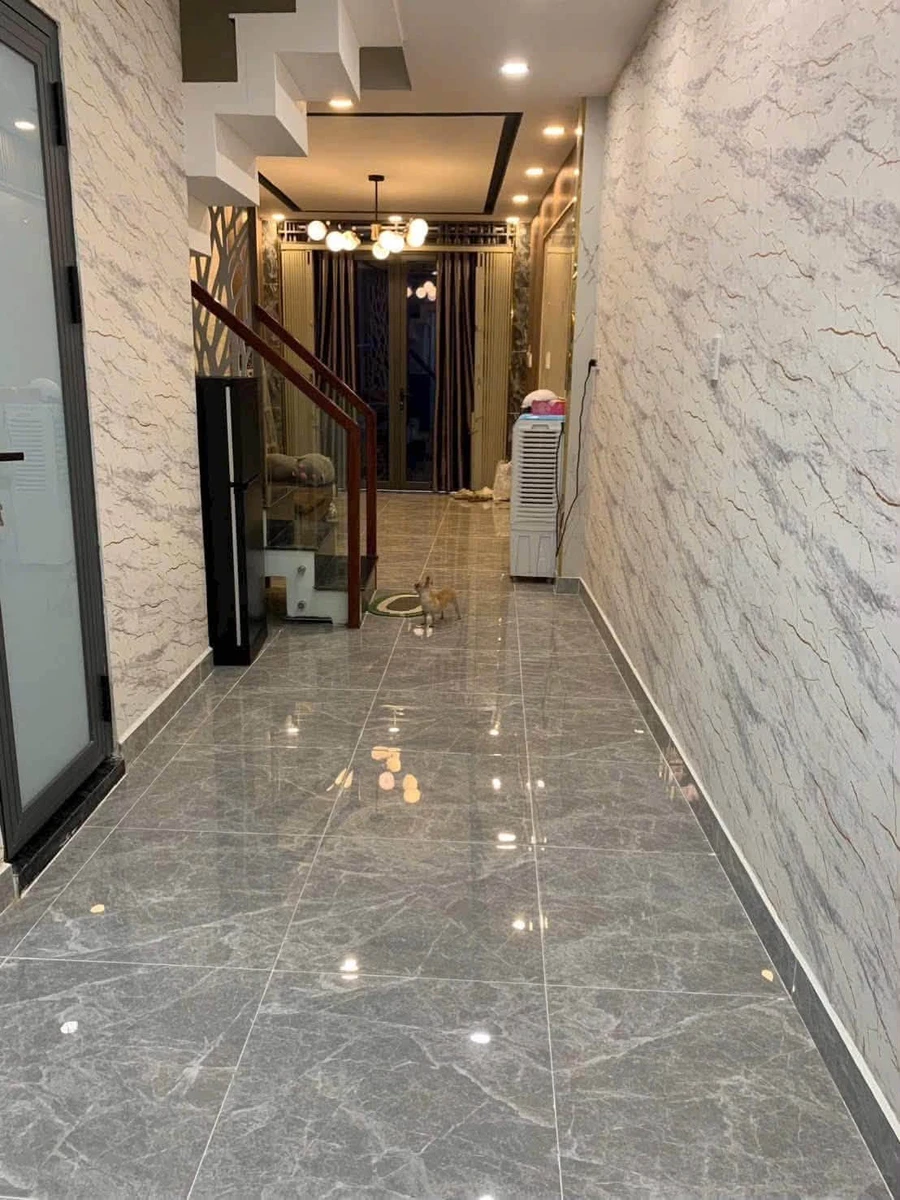 Bán nhà 78m² 4 phòng ngủ Trần Hưng Đạo Quận 5, giá 6.4 tỷ - Ảnh thu nhỏ 3