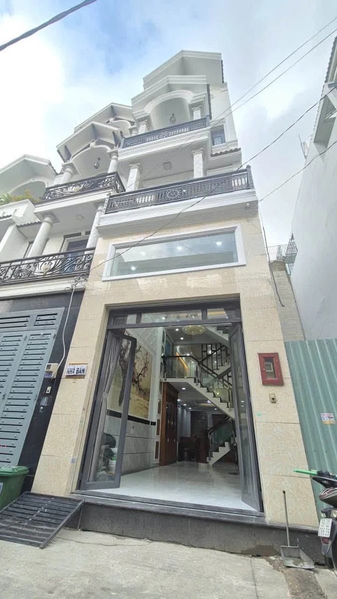 Bán nhà 6 phòng ngủ hẻm xe tải 56m² đường Hương Lộ 2, Bình Tân giá 6,8 tỷ - Ảnh 1